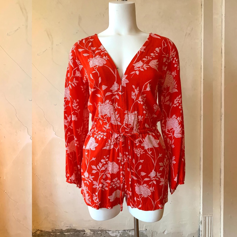 H&M Red Floral Long Sleeve Romper US 6